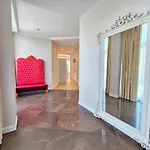 Дом отдыха Nemo President Penthouse Odesa *