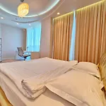 Nemo President Penthouse Odesa Дом отдыха *