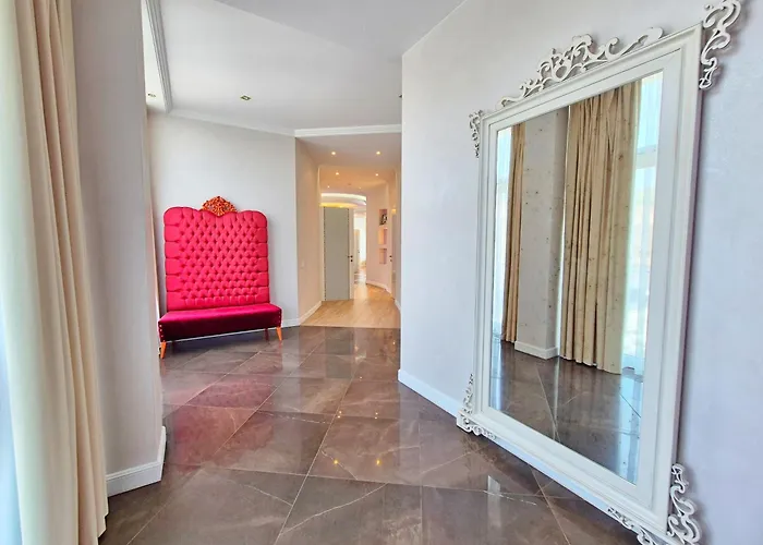 Holiday home Nemo President Penthouse Odesa *