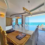 בית נופש Nemo President Penthouse Odesa